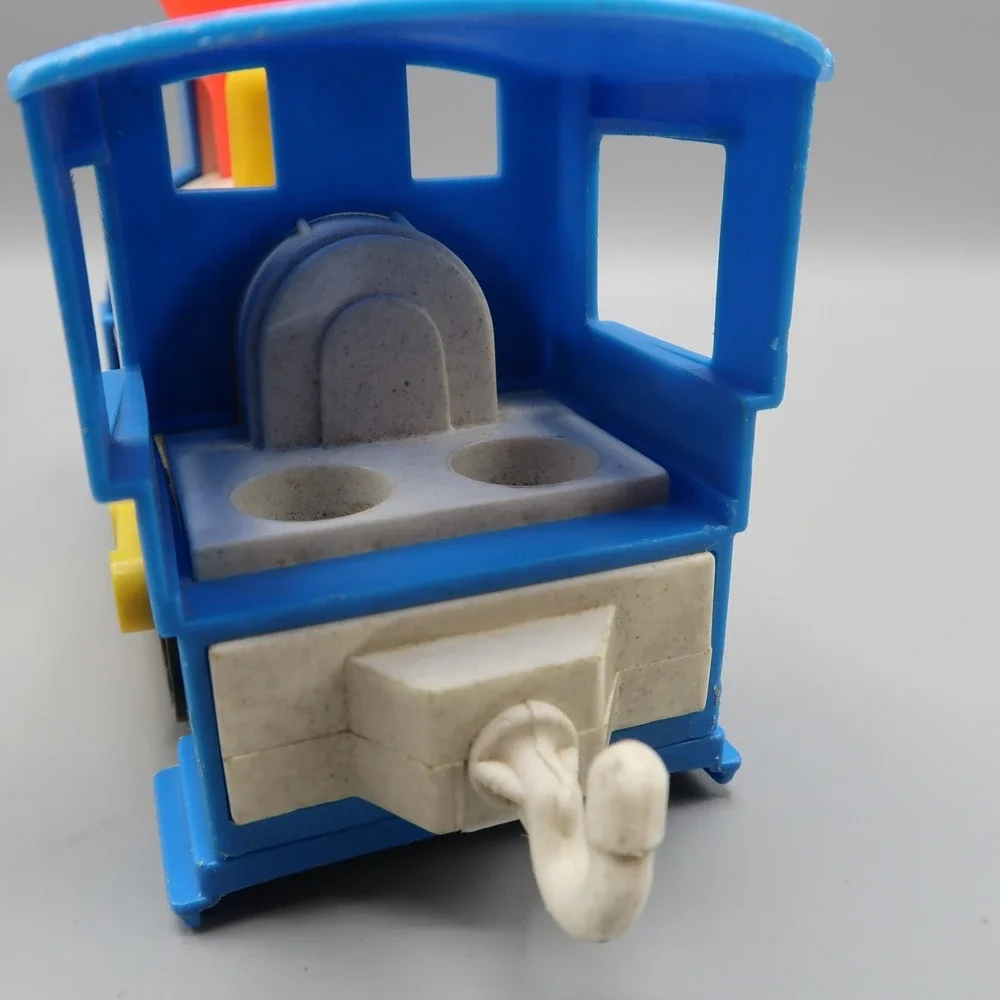 Vintage 1986 Fisher Price Little People Toot Train Car Express Train 2581